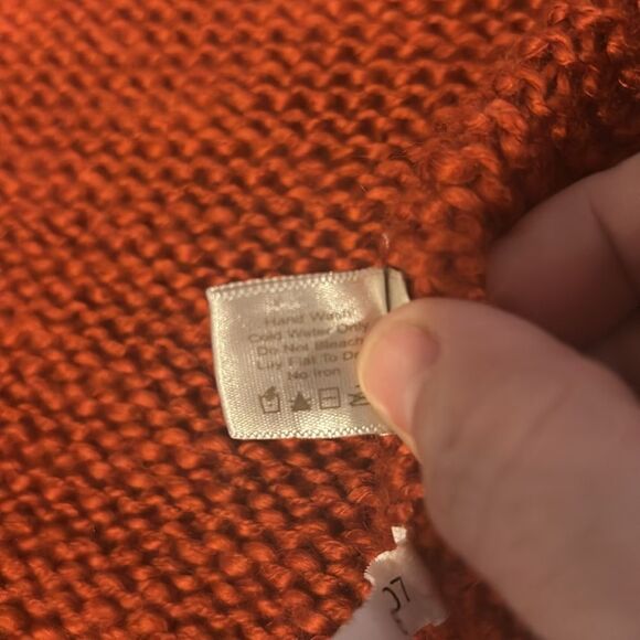 Boston Proper Cardigan in beautiful Dark Pumpkin shade size small - Picture 6 of 6